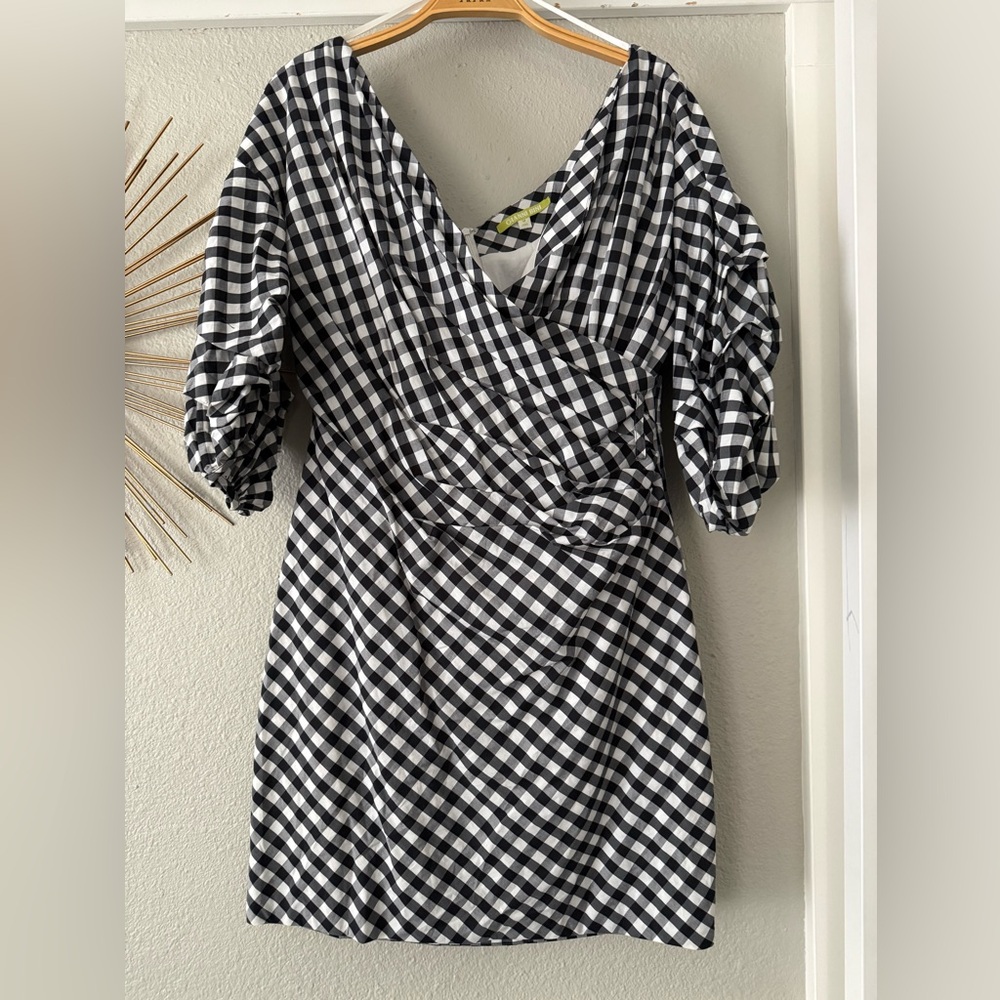 Gianni Bini Black and White Plaid Long Sleeve Dress
